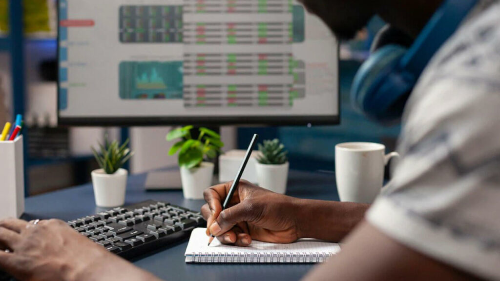 چگونه در بازار مالی معامله کنیم؟ | معامله گری در بازار مالی